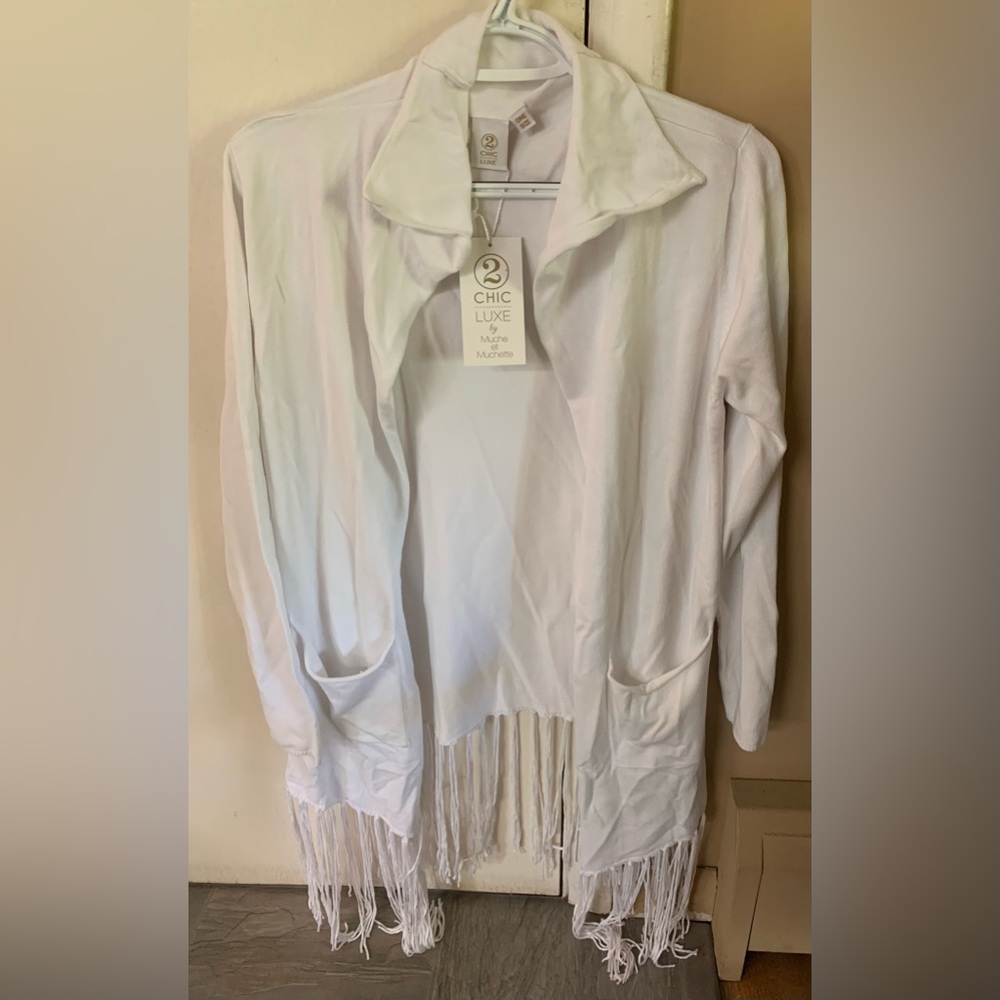 2 Chic Luxe White Tunic with Fringe